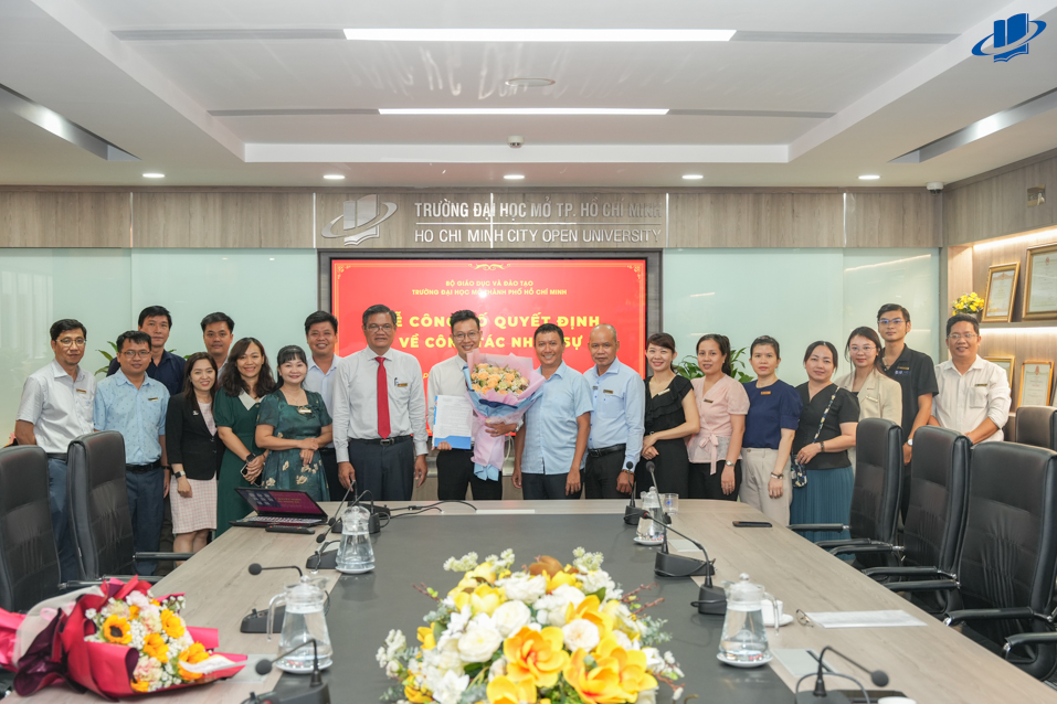 Lễ Bổ nhiệm Lãnh đạo phòng Công tác Sinh viên và Truyền thông – Trường Đại học Mở Thành phố Hồ Chí Minh